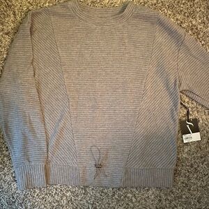 Simply Vera Vera Wang Heather Gray Knit Top